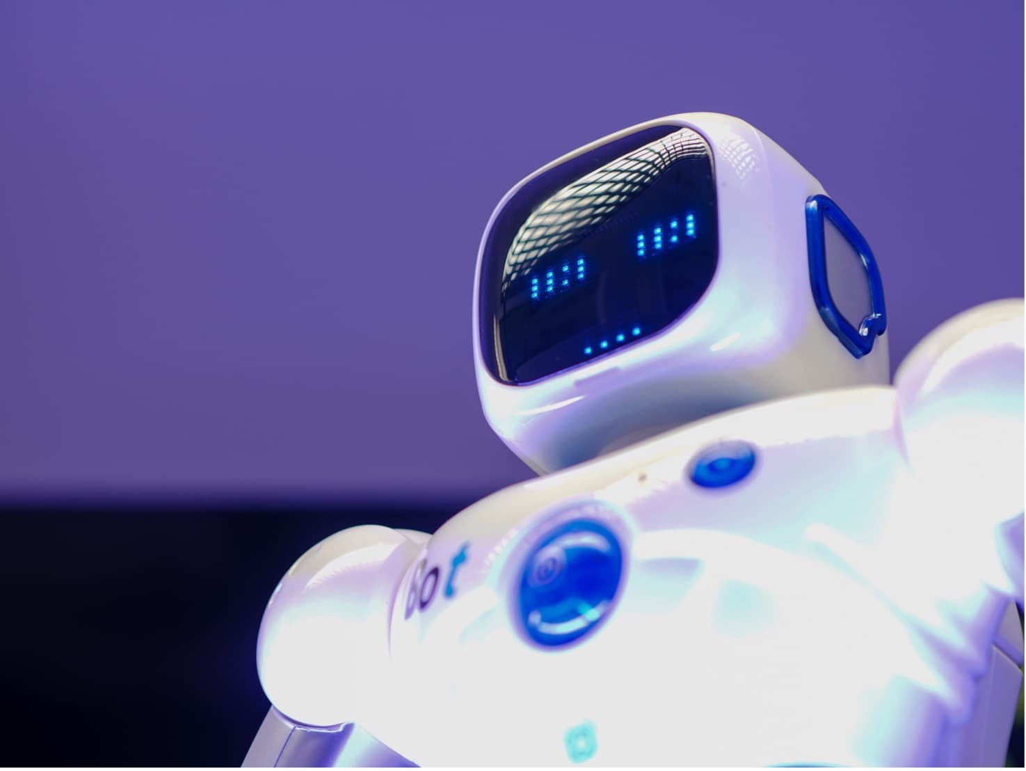 Un robot al Maker Faire