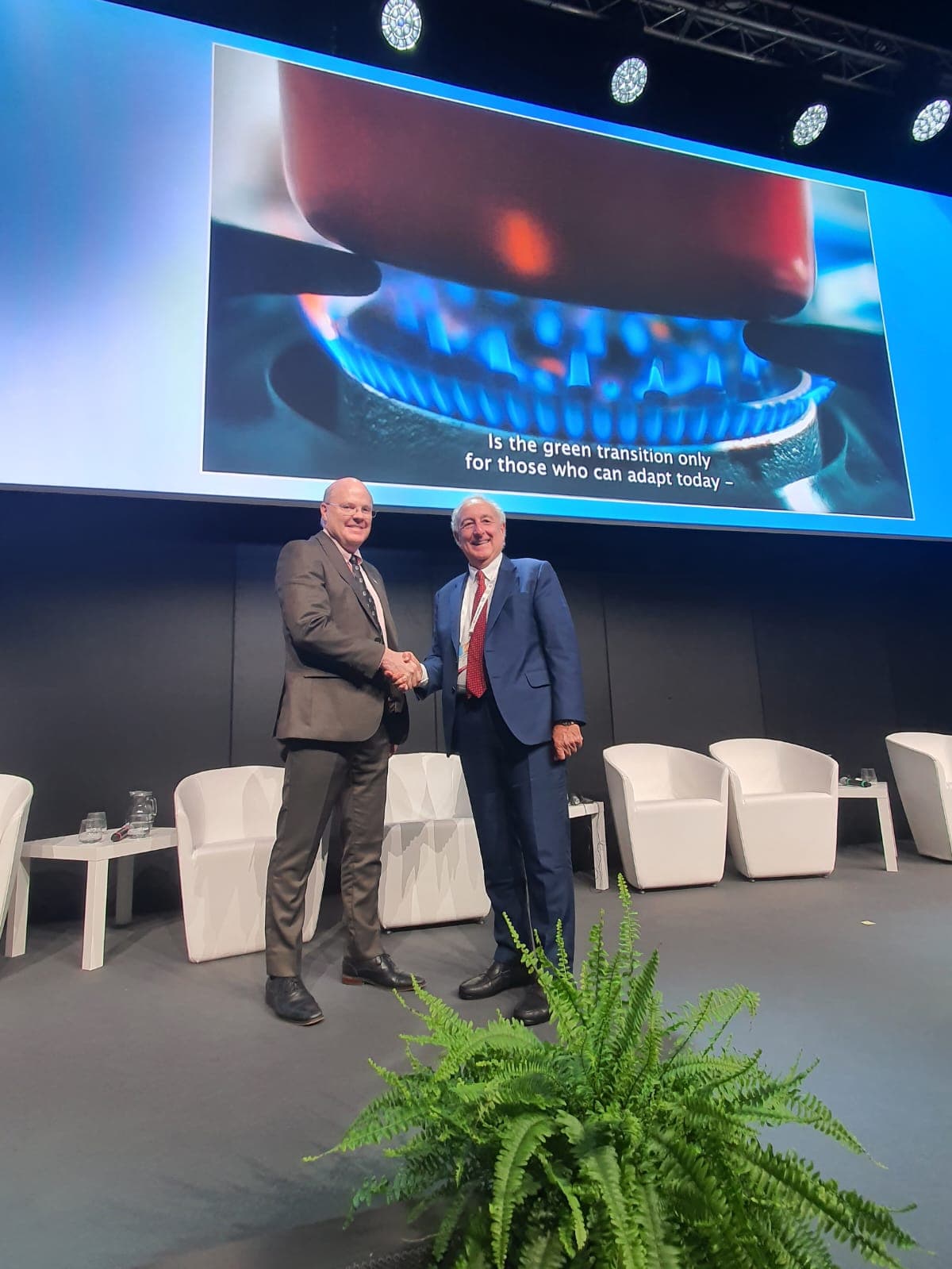 Don Stevenson, Vice President - Carbon Management & Conversion, GTI EnergY-BioEnergy insieme a Francesco Franchi, ad di Green LG Energy