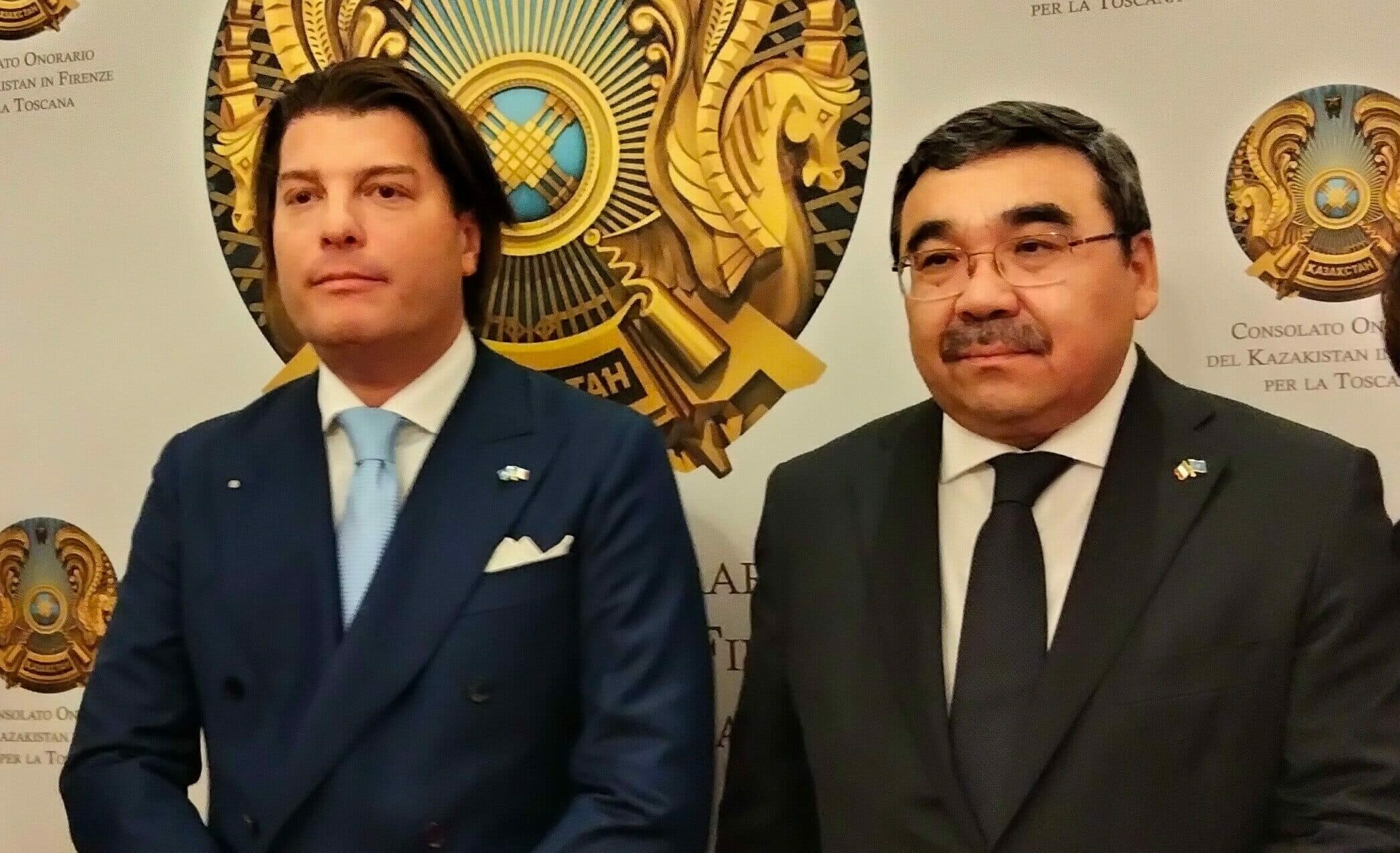 Federico Albini con l'ambasciatore Yerbolat Sembayev