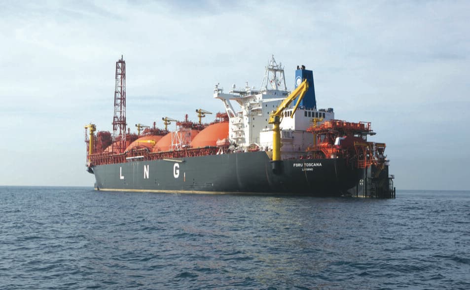 Il rigassificatore offshore Olt al largo di Livorno