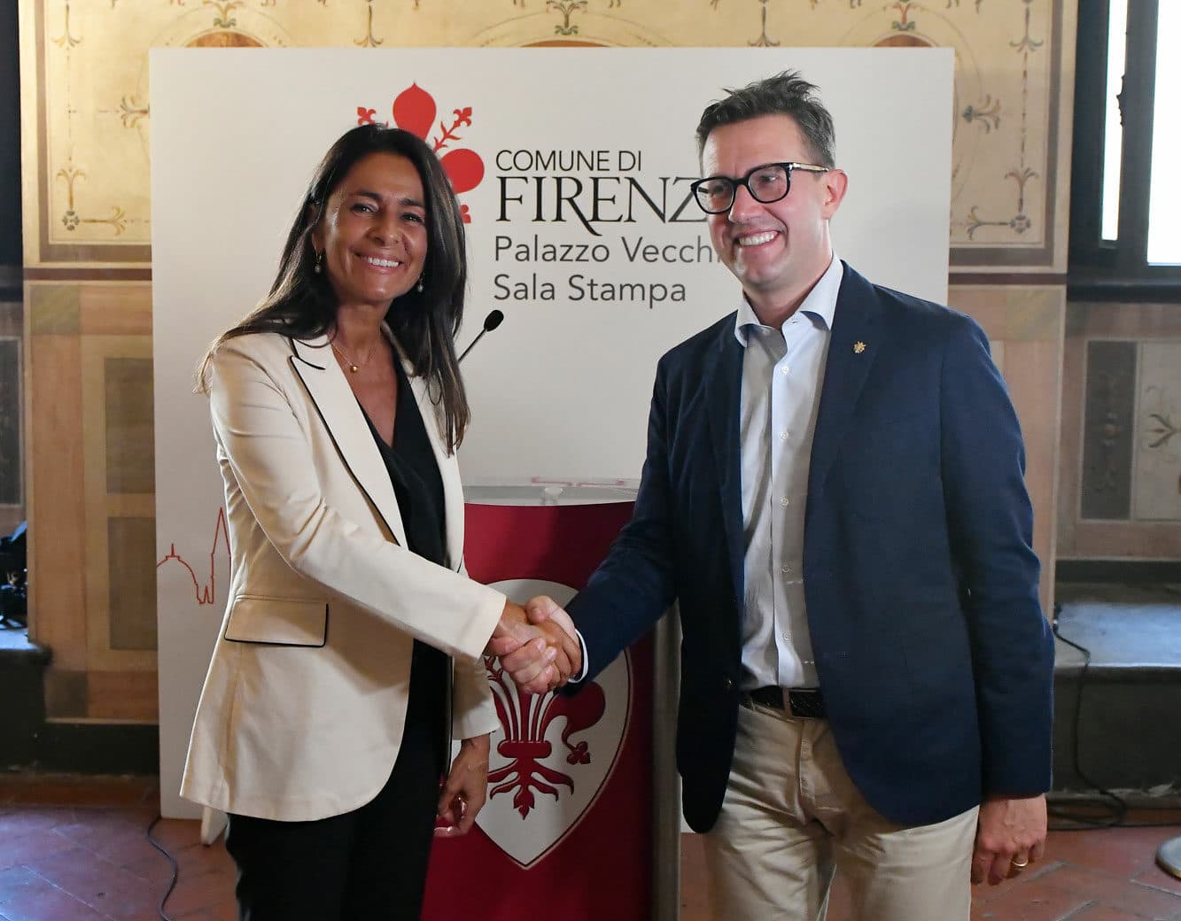 L'amministratrice delegata di Engie Italia, Monica Iacono, col sindaco di Firenze, Dario Nardella