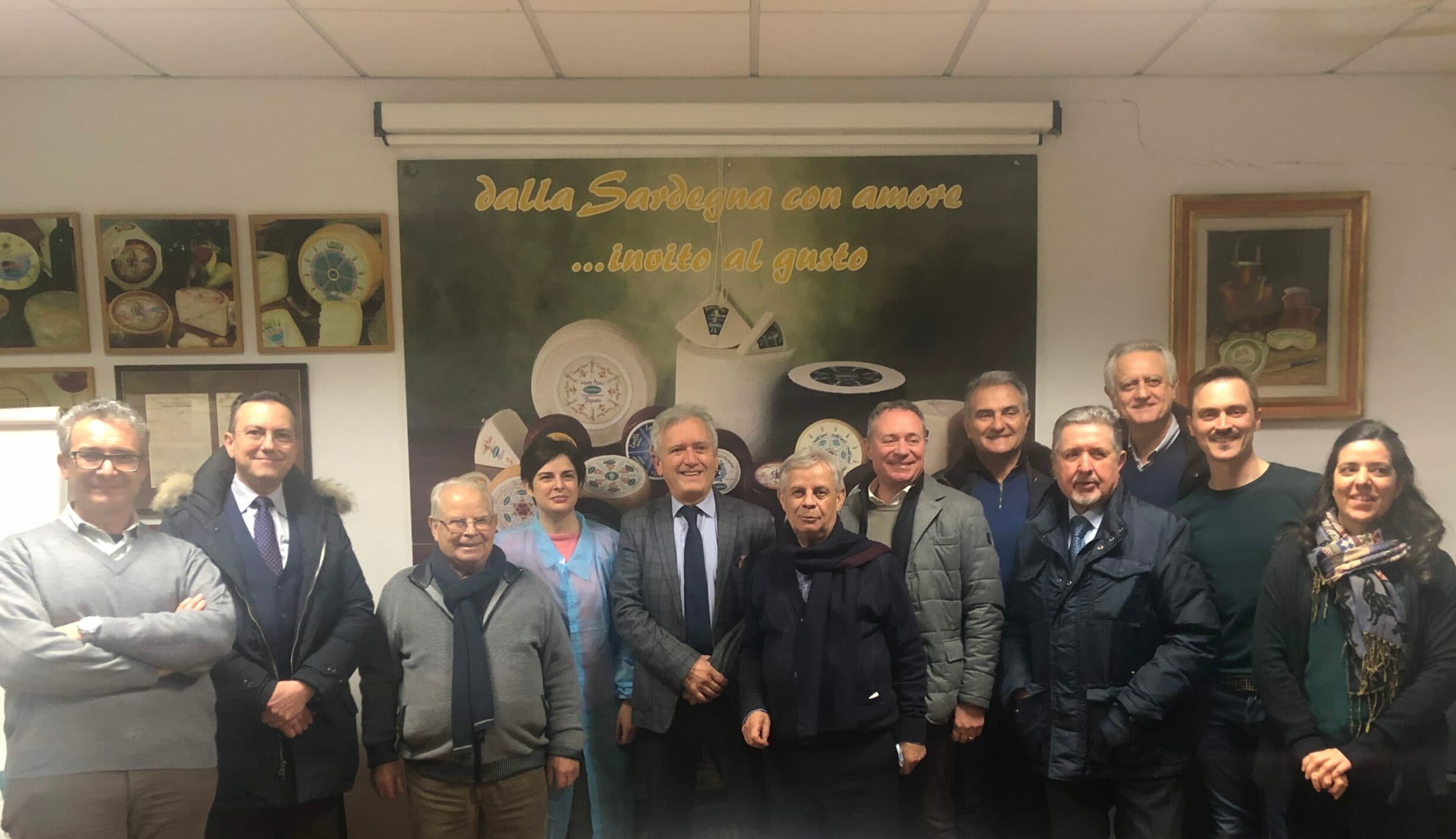 Il Consiglio direttivo della Sezione Territoriale Valdarno Superiore Nord di Confindustria Firenze in visita alla Sardaformaggi