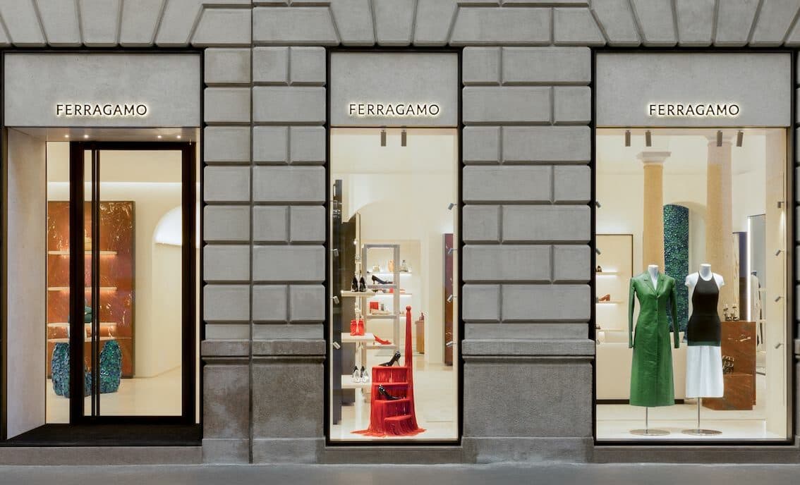 La nuova boutique Ferragamo in via Monte Napoleone a Milano
