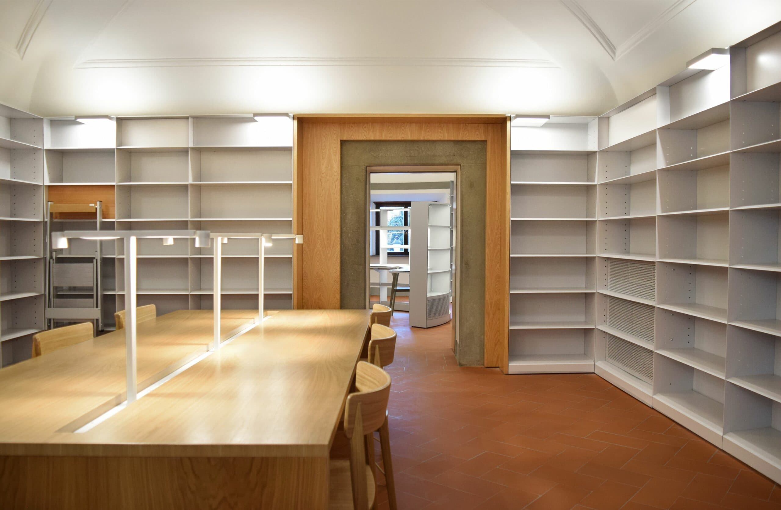 L'allestimento della biblioteca della Scuola Normale Superiore di Pisa, vincitrice della categoria Opera di allestimenti o di interni