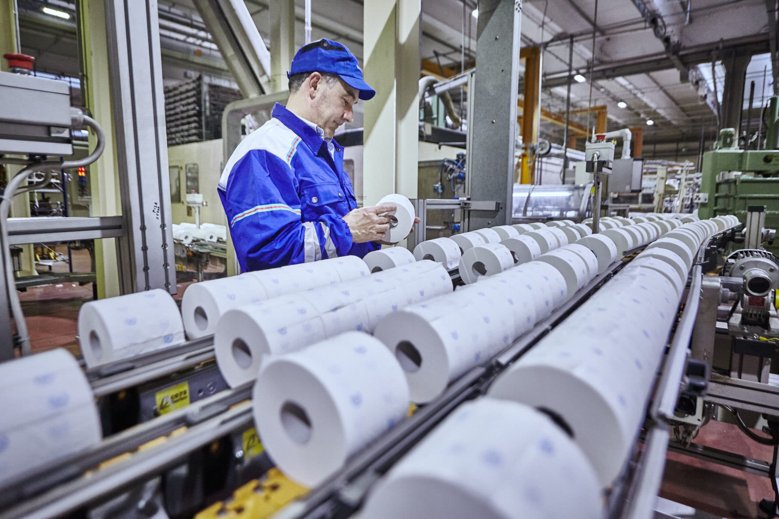Un reparto produttivo nello stabilimento di Porcari
