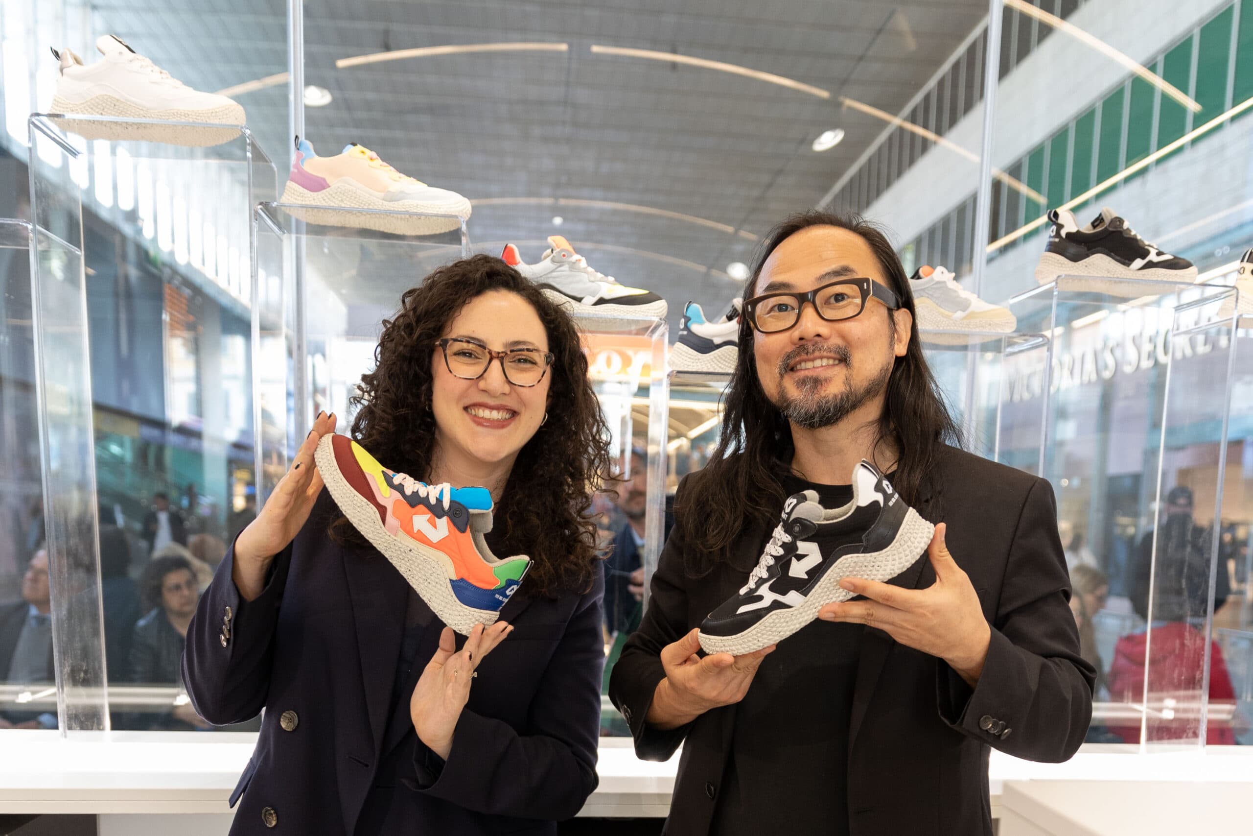 Giuliana Borzillo e Dong Seon Lee fondatori della startup ID.EIGHT.