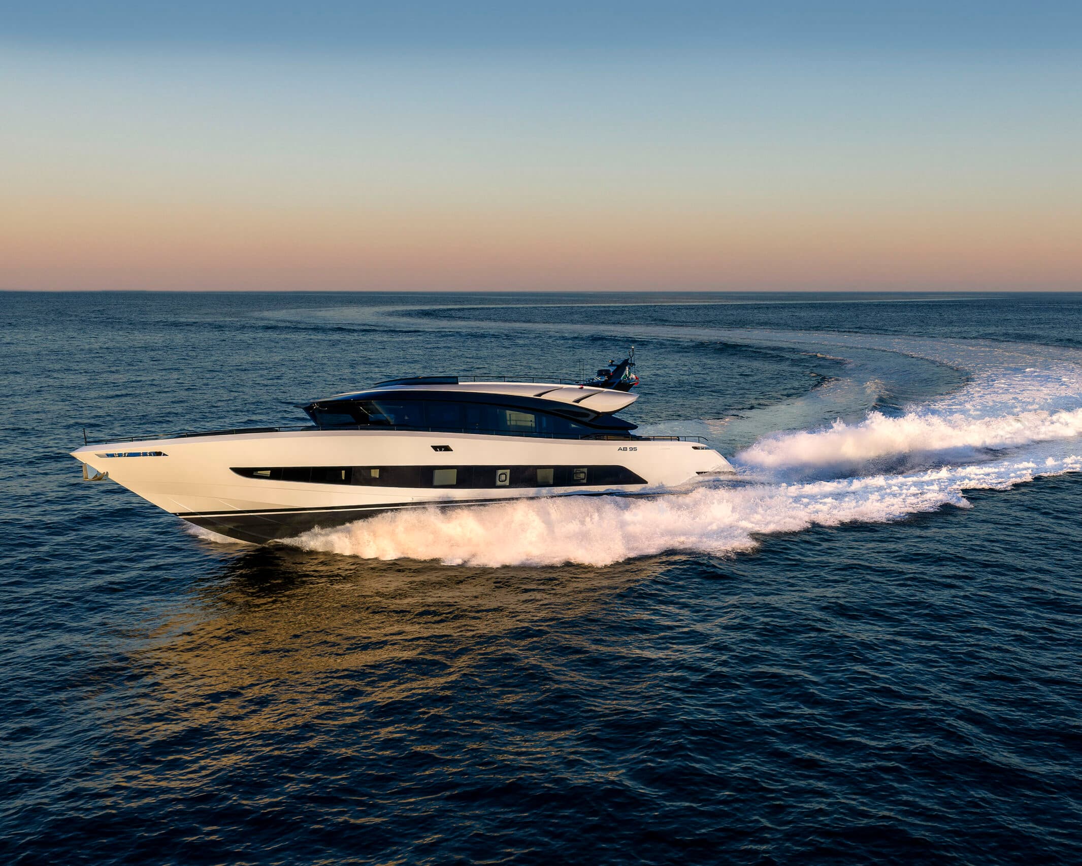 Lo yacht AB95 costruito da Next Yacht Group