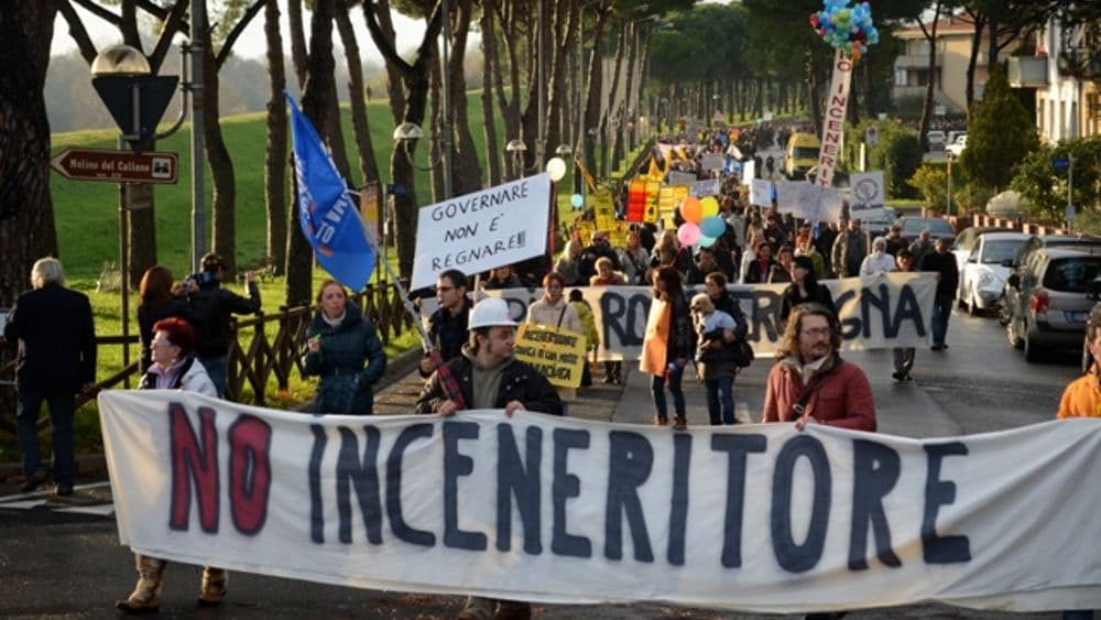 Corteo contro la previsione di un impianto