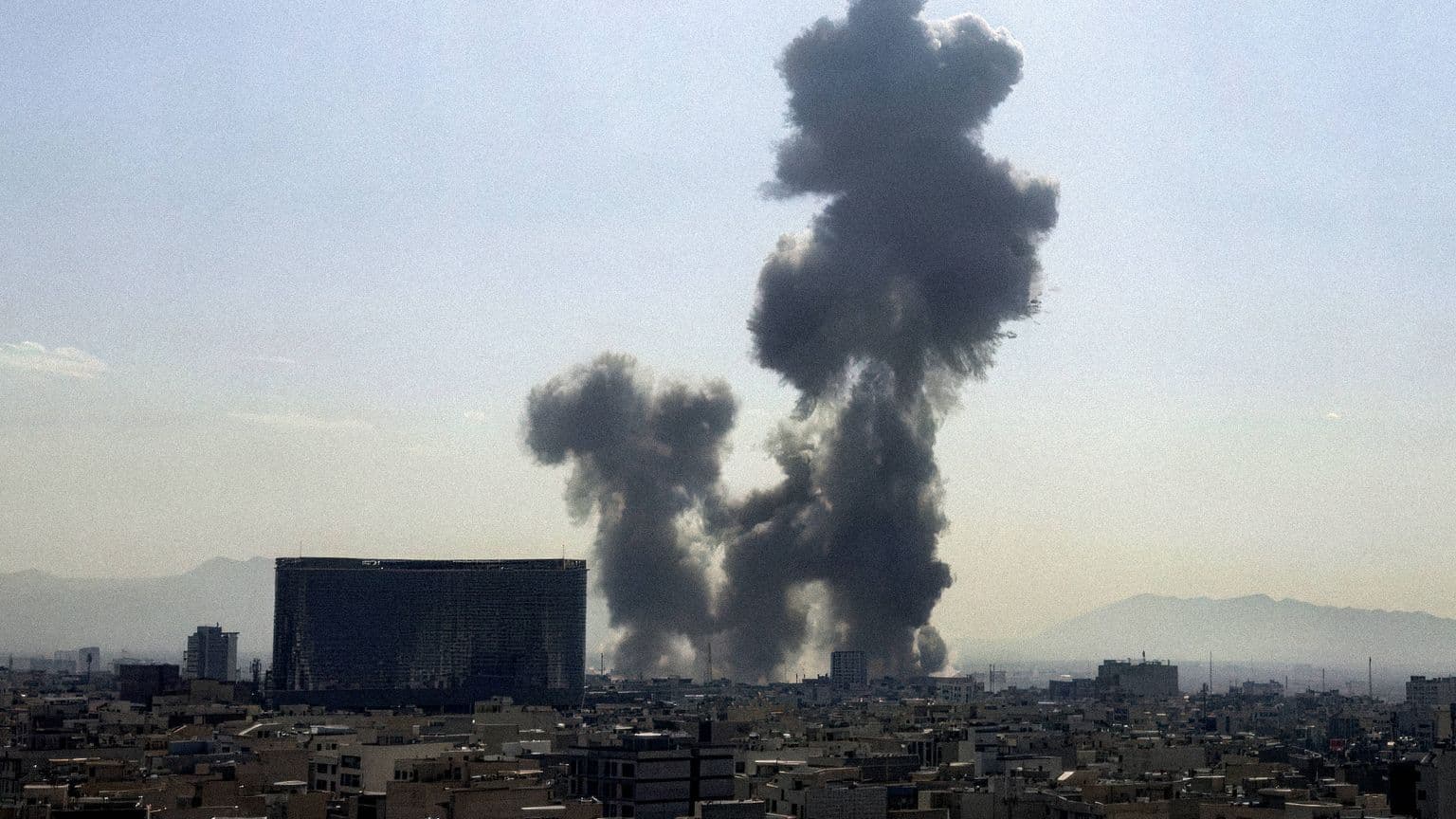 Bombardamento a Teheran