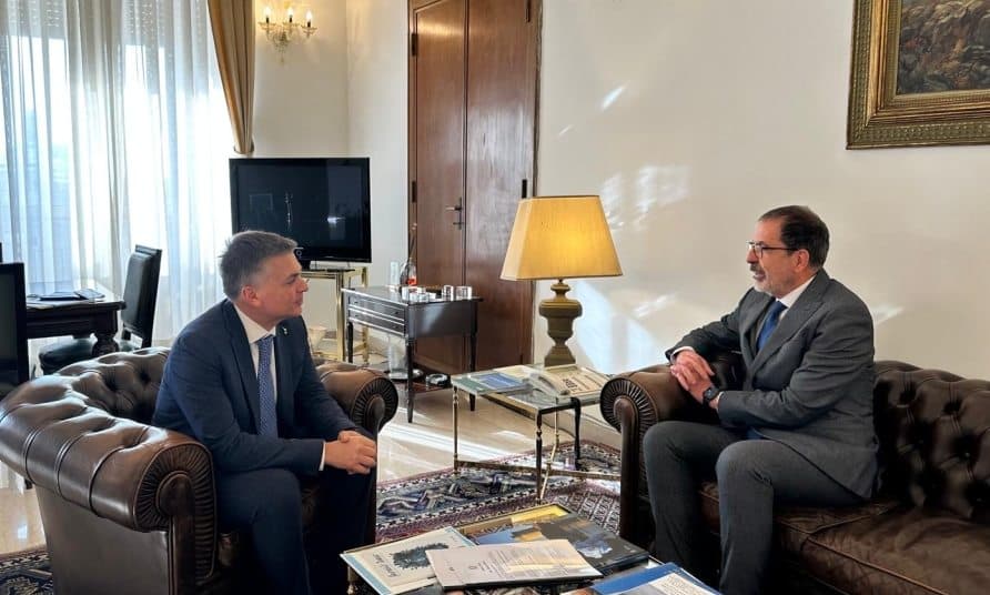 Da sinistra: Edoardo Rixi, viceministro per le Infrastutture, e Giancarlo Dionisi, commissario per la Darsena Europa