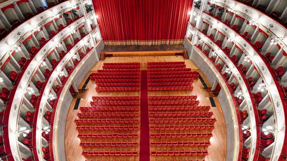 Il Teatro Goldoni di Livorno dove si esibiranno i giovani talenti