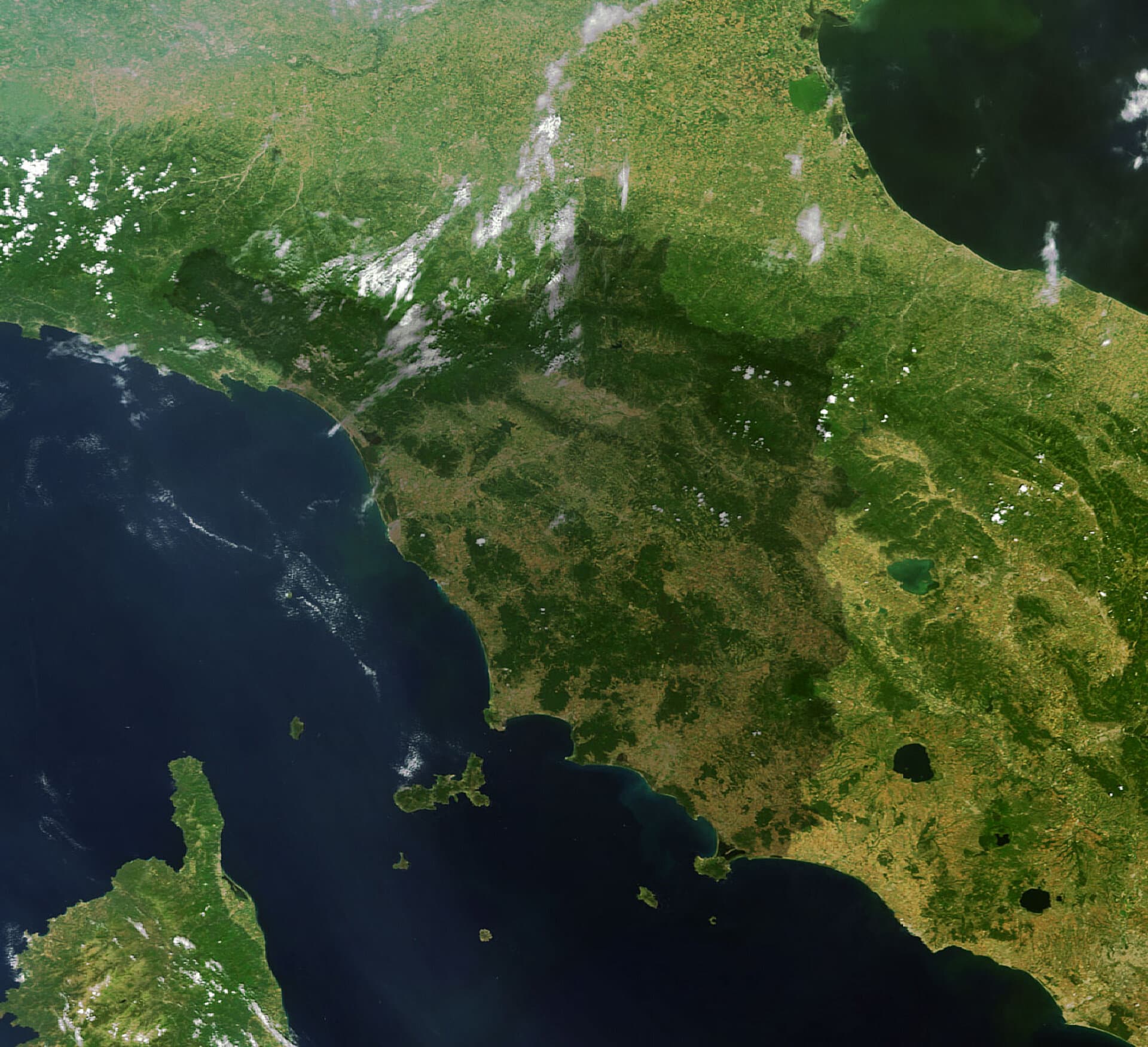 La Toscana vista dal satellite Envisat dell'Esa