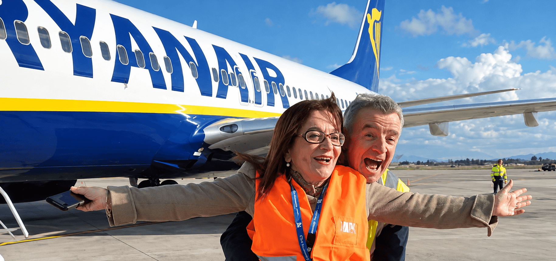 Gina Giani, una delle artefici del successo dell'aeroporto di Pisa, con il patron di Ryanair Michael O' Leary